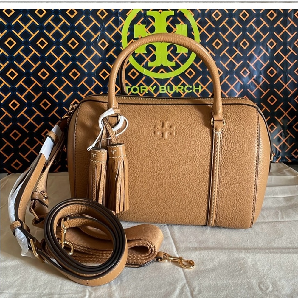New✨authentic thea small satchel crossbody bag